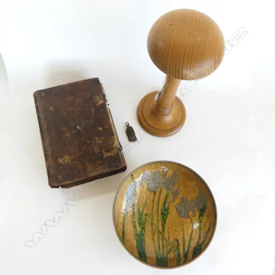 1851 GERMAN BIBLE AF, WOODEN HAT STAND H.350mm, ENAMEL BOWL 245mm dia