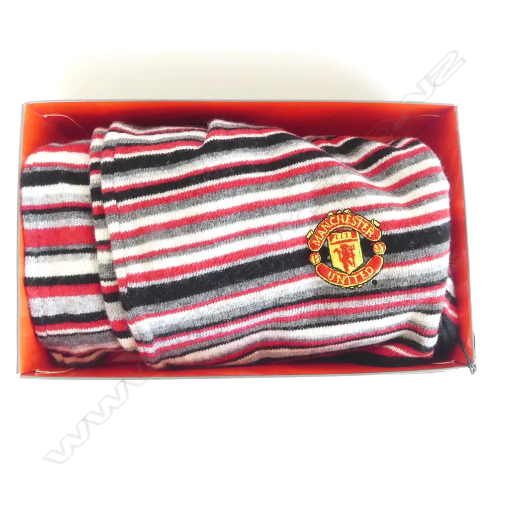 PAUL SMITH MANCHESTER UNITED STRIPED SCARF, BOXED Image 1++