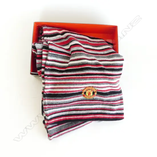 PAUL SMITH MANCHESTER UNITED STRIPED SCARF, BOXED