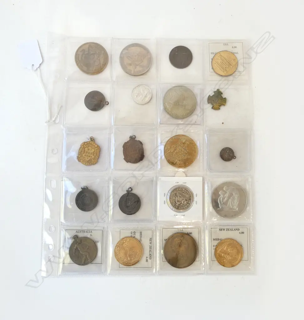 MAINLY NZ VINTAGE MEDALLIONS X 20 Image 1++