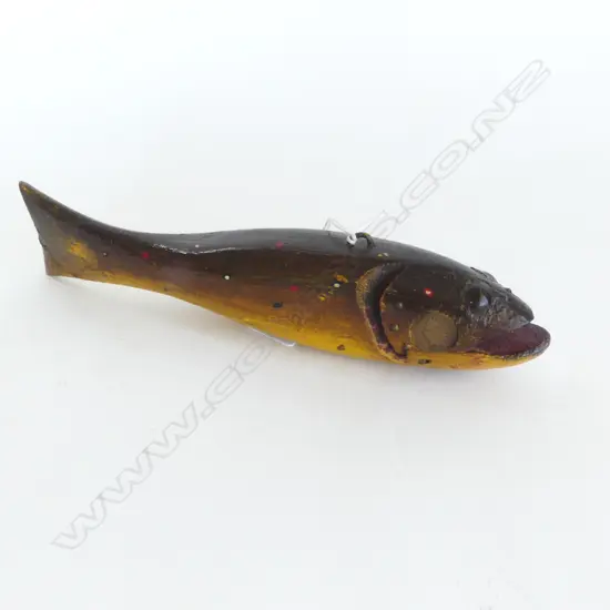 OLD CARVED WOOD & PAINTED LARGE FISH LURE lead weighted. USA coins to gills. glass eyes. L.250mm.