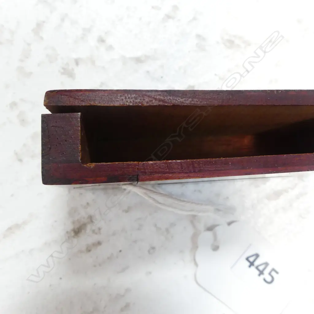 EXOTIC NZ TIMBERS INLAID CARD CASE. Mottled totara back + rewarewa etc H.120mm Image 1++