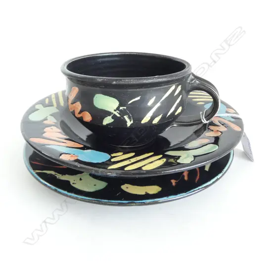 3 PCS PETER LANGE STUDIO POTTERY CUP SAUCER & SOUP PLATE DIA190MM