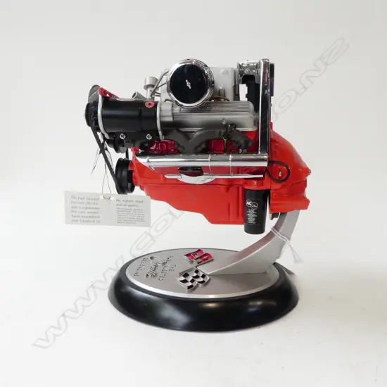 FRANKLIN MINT DIE CAST THE FUEL INJECTED CORVETTE 283 ENGINE MODEL H180MM