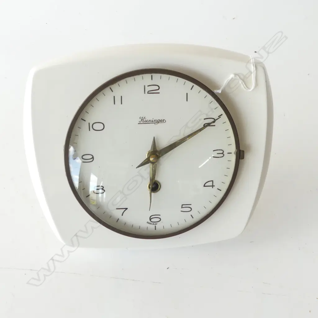 MID CENTURY GERMAN CHINA WALL CLOCK H210MM Image 1++