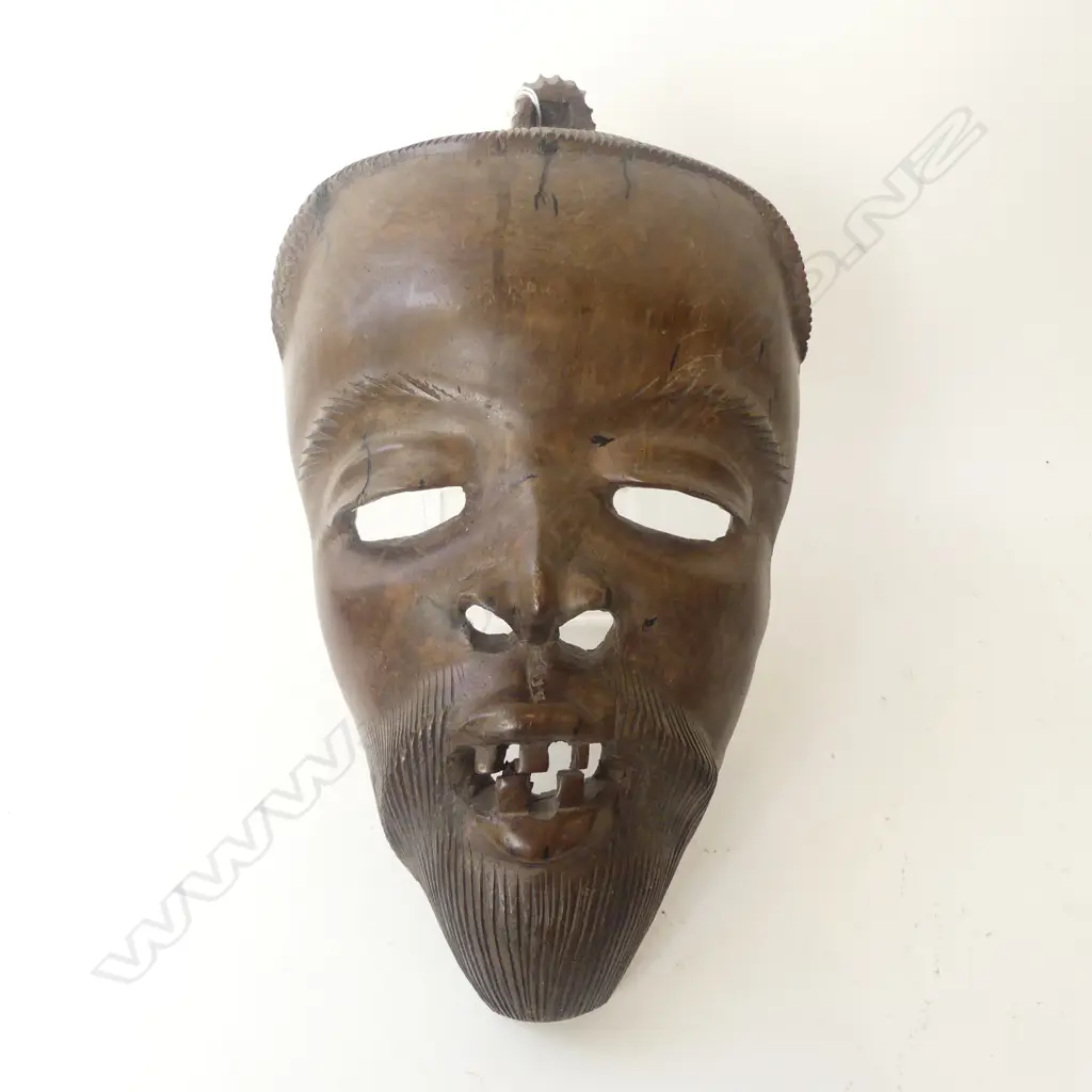 CARVED WOODEN MASK H.345mm Image 1++