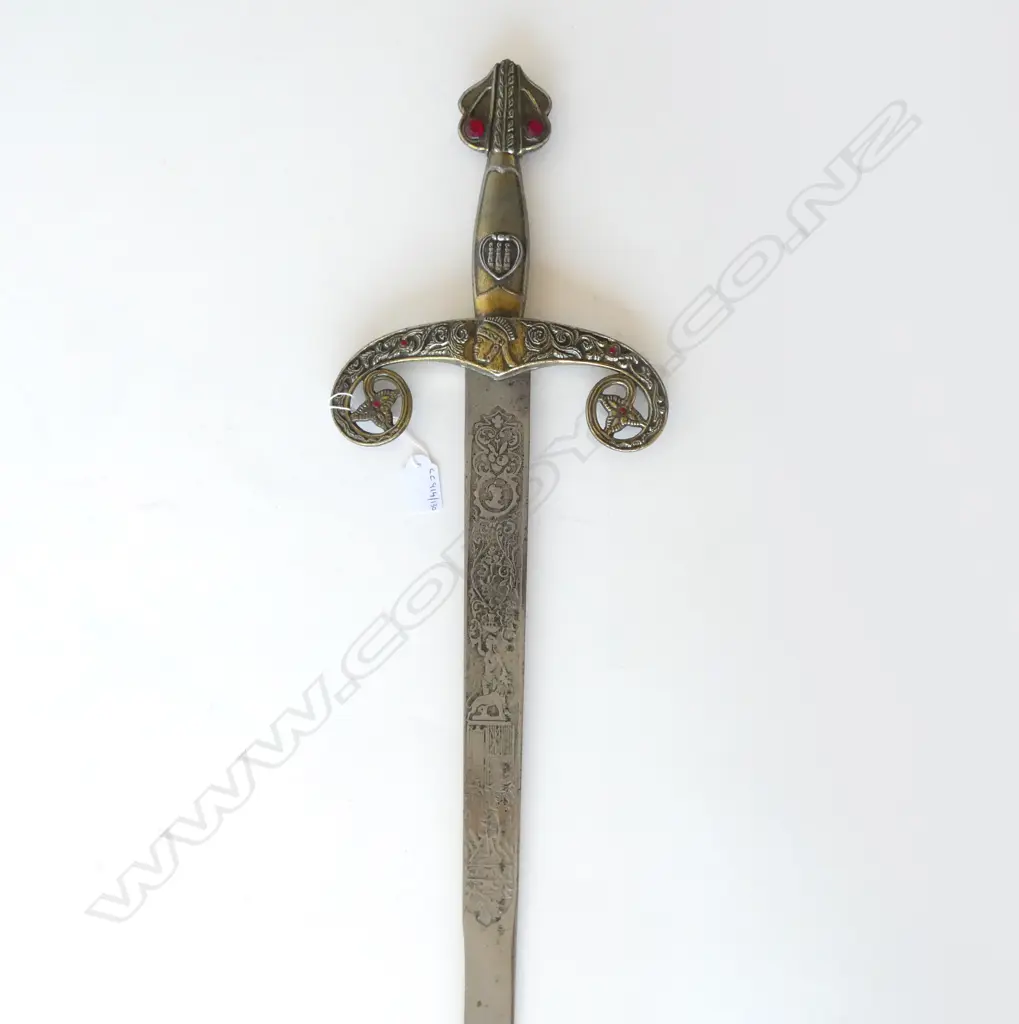 WOOD MOUNTED  L700MM REPRO CONT SWORD L1020MM Image 1++