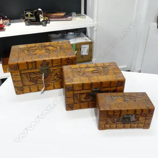 3 NESTING CAMPHOR BOXES W.305mm