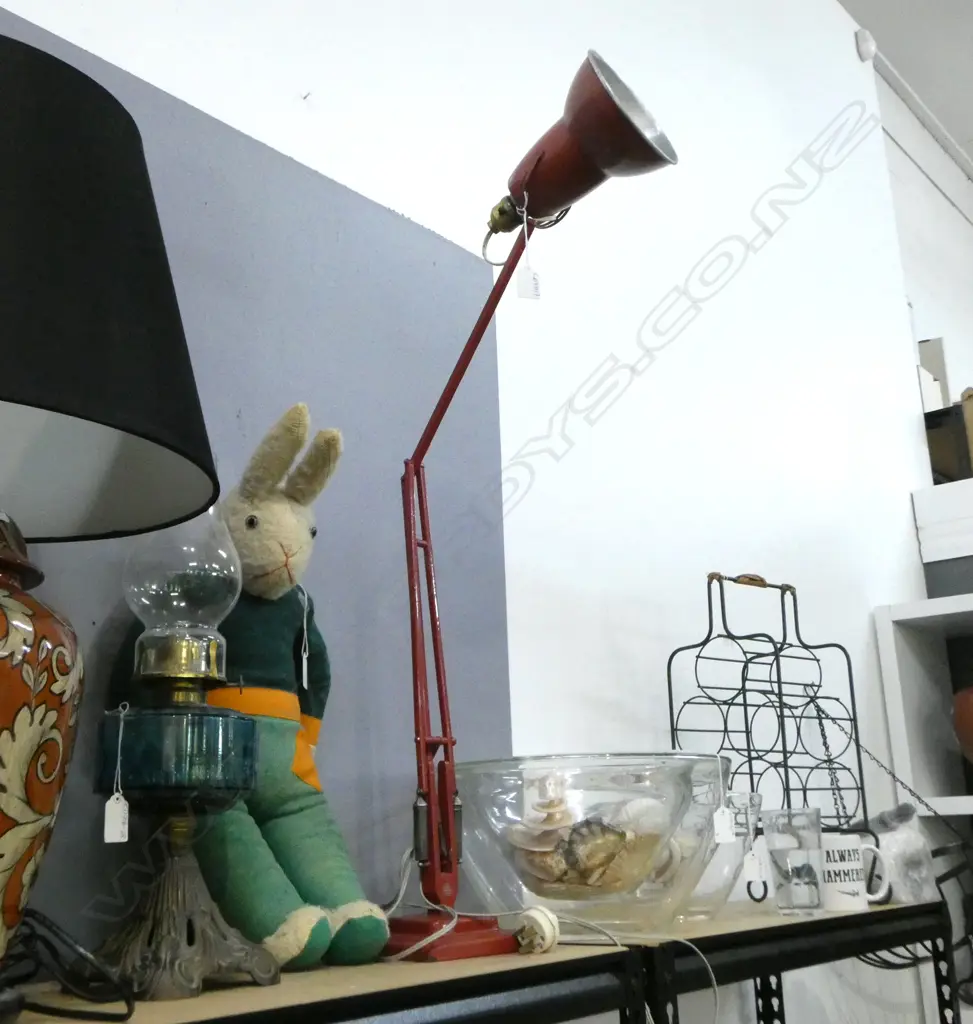 HERBERT TERRY RED ANGLEPOISE LAMP Image 1++