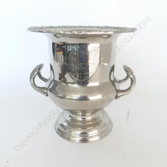 A MEMORIALIZED EP CHAMPAGNE BUCKET H235MM