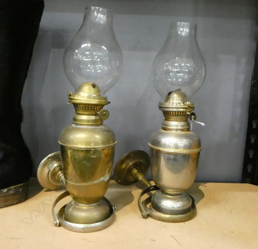 PR VINTAGE BRASS SHIPS WALL MOUNTED TILTING KERO LAMPS H300MM Image 1++