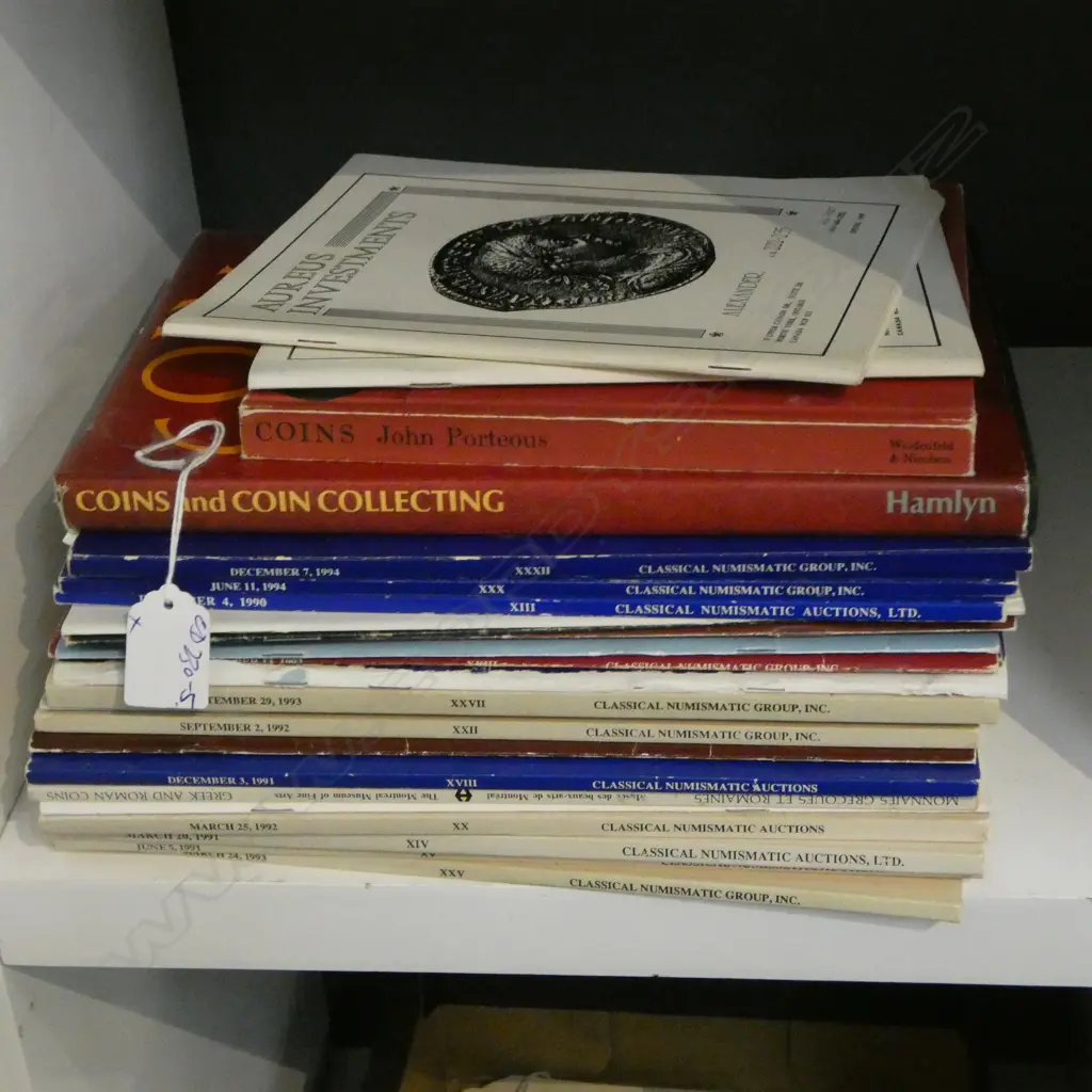 BAG AUCTION CATALOGUES MAINLY ANCIENT ROMAN ETC + BOOKS Image 1++