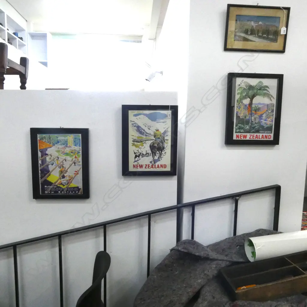 3 x FRAMED NZ VINTAGE TRAVEL PRINTS, 320 X 220MM Image 1++