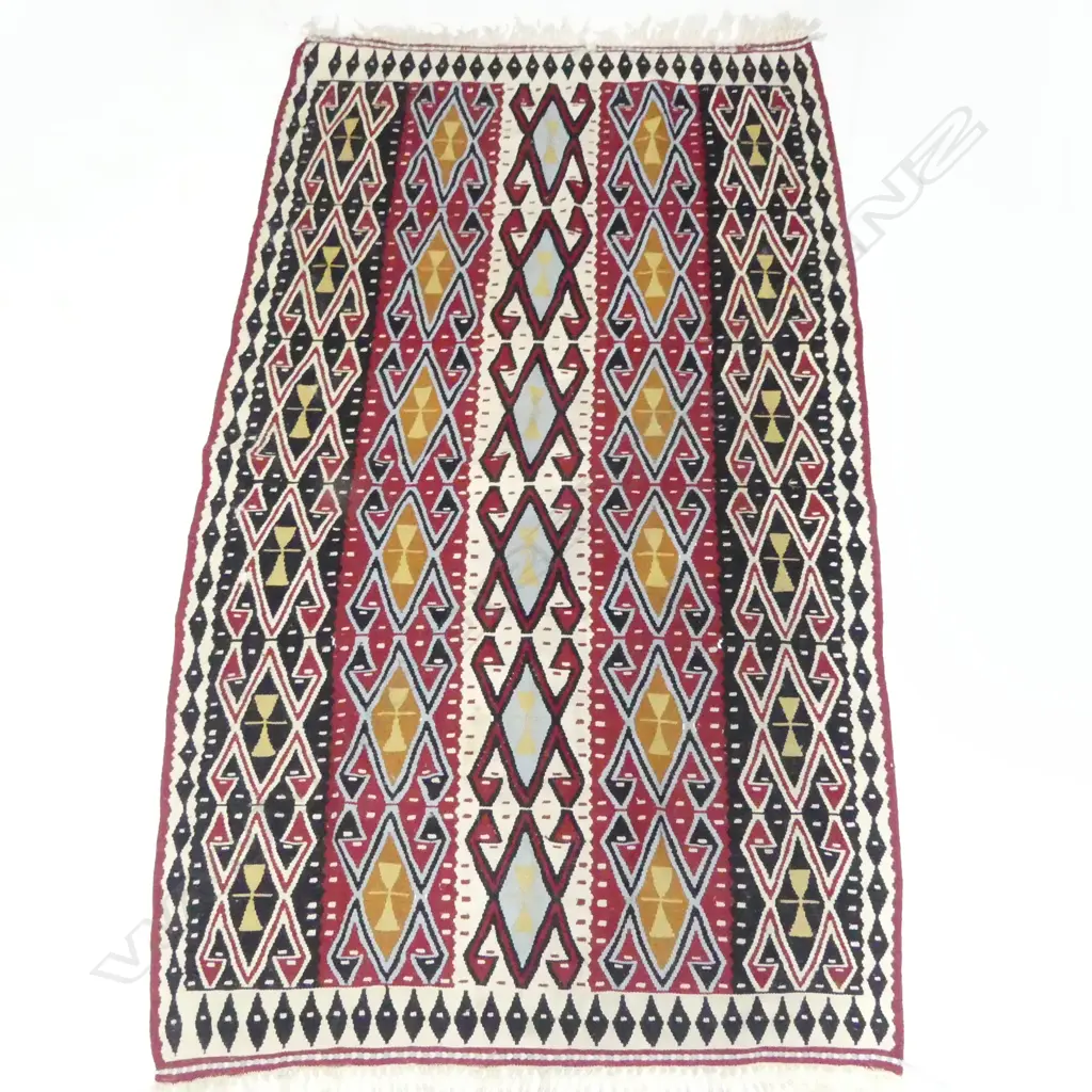 KELIM RUG RED BLACK & IVORY GEOMETRIC PAT L2000 W1200 Image 1++