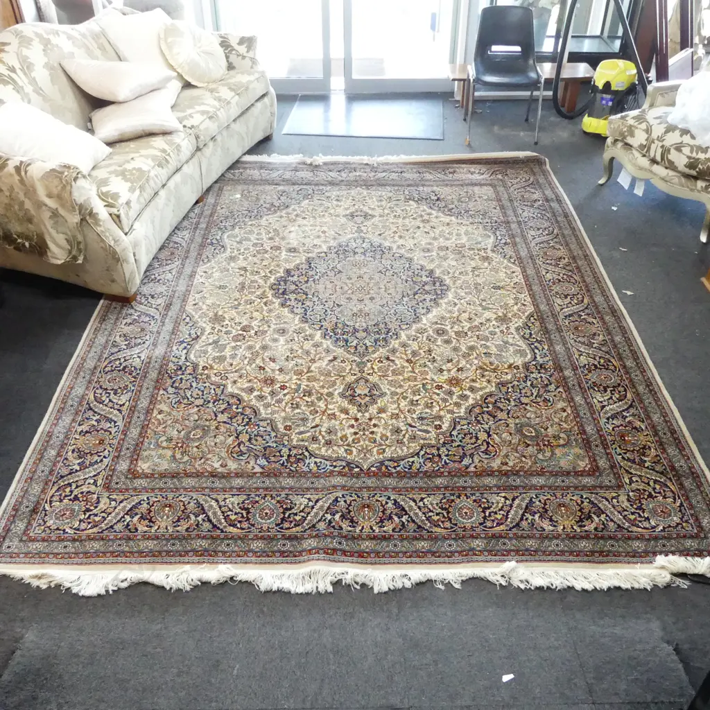 LG HAND KNOTTED WOOL PILE RUG 3300mm x 2550mm Image 1++