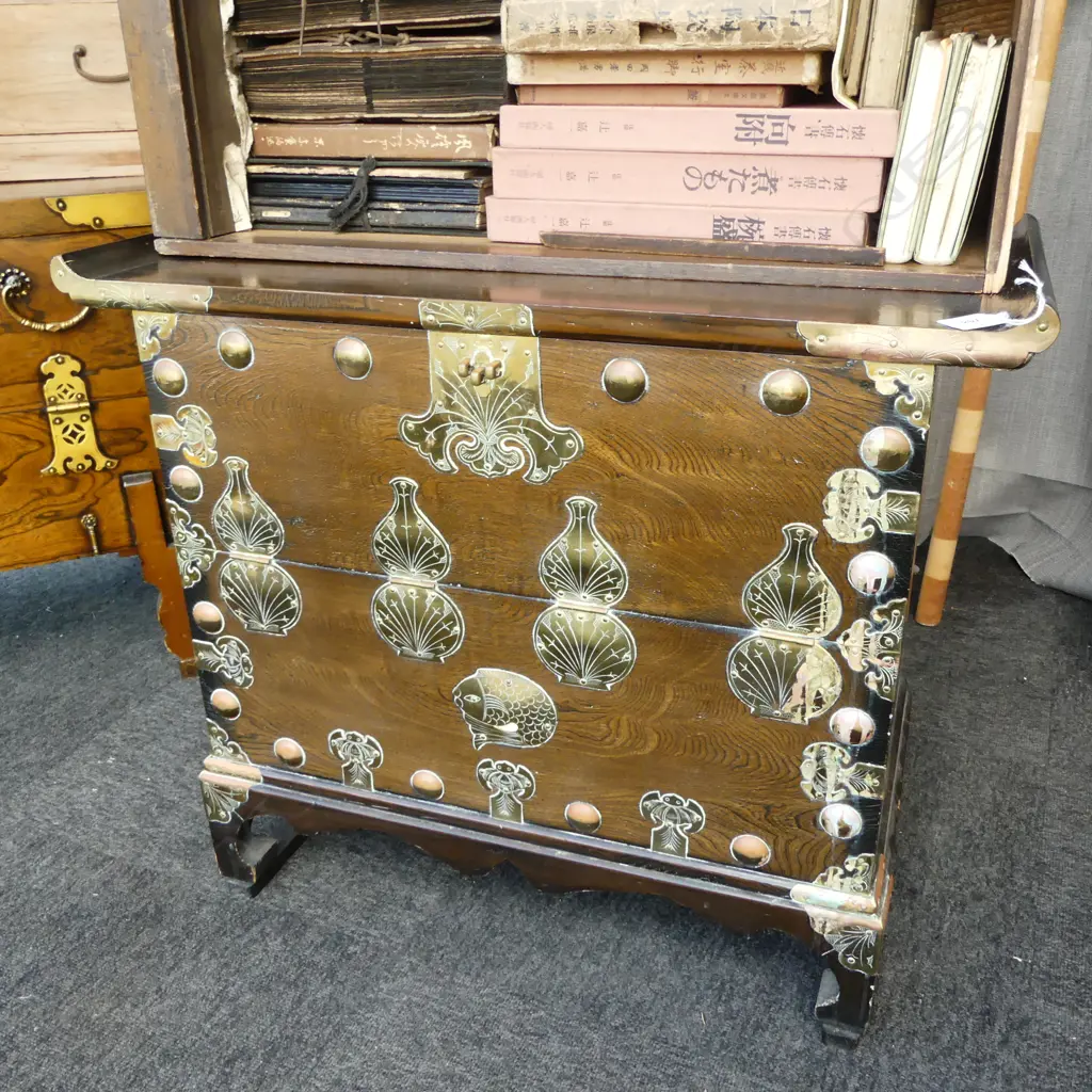 KOREAN CHEST 680x335x580mm Image 1++