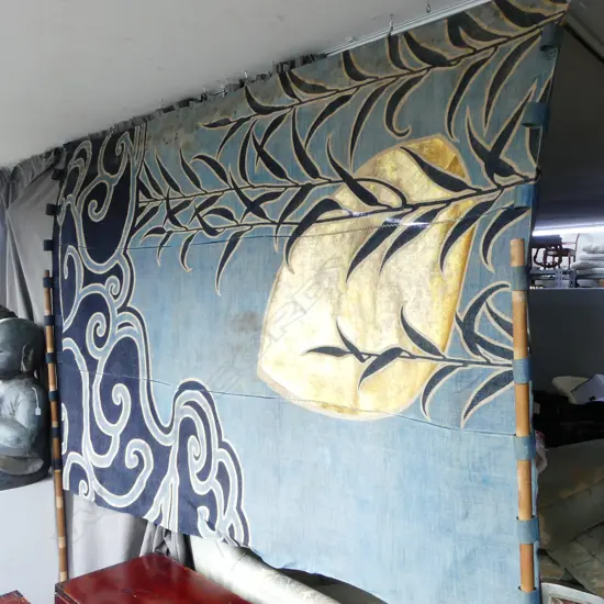 Large Japanese wall-hanging tapestry W.1830mm