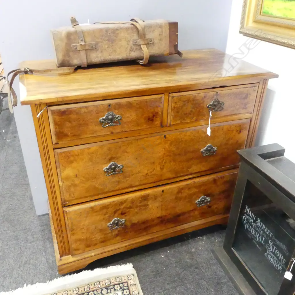 MOTTLED KAURI 4 DRAWER CHEST ON CASTORS 1070x510x930mm Image 1++