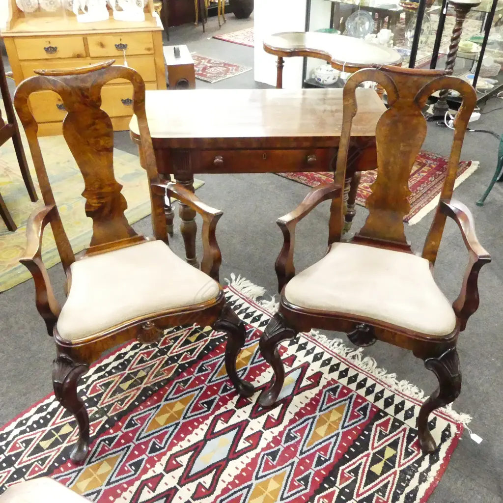 PR QUEEN ANNE STYLE ARMCHAIRS Image 1++