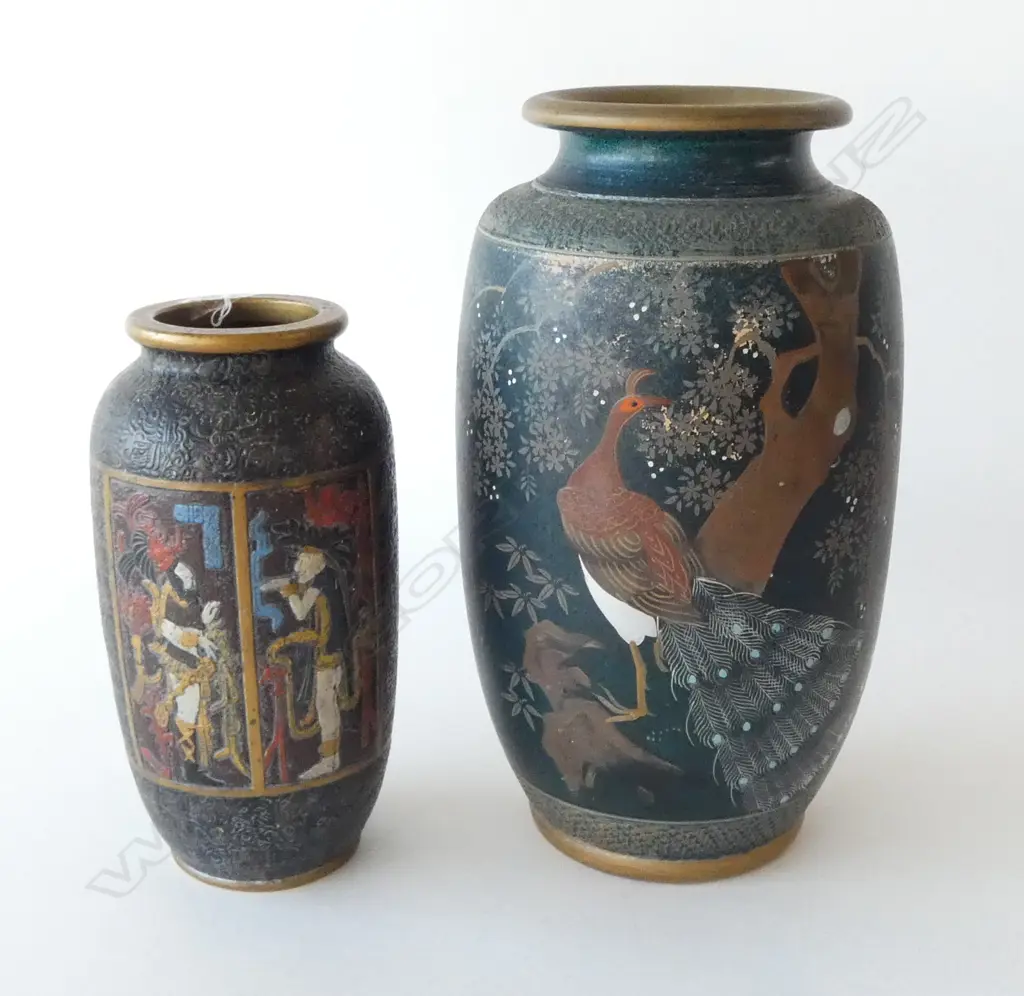 2 CERAMIC VASES H.420, 310mm Image 1++
