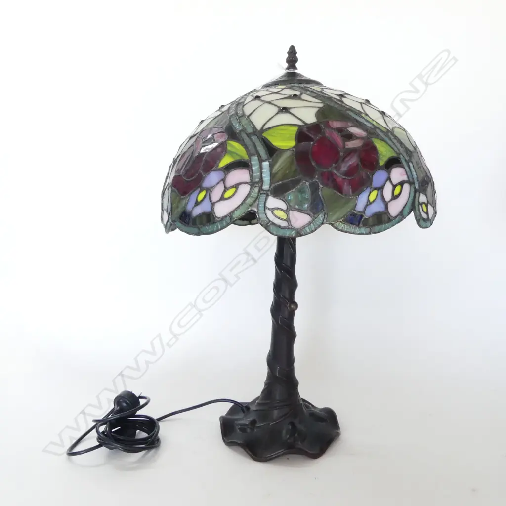 TIFFANY STYLE TABLE LAMP H.600mm Image 1++