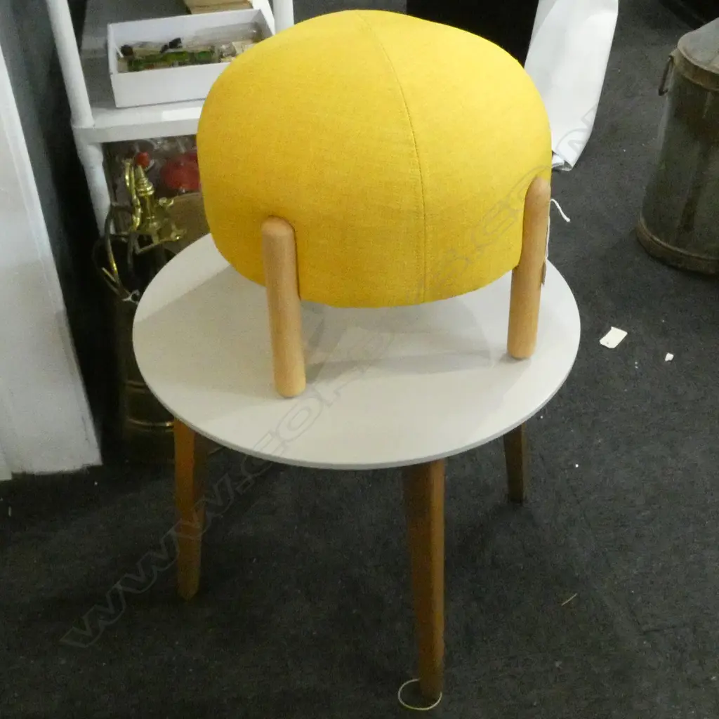 YELLOW STOOL & MODERN SIDE TABLE 600mm dia Image 1++