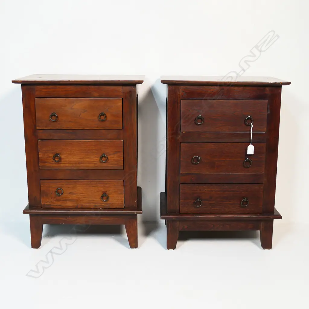 PR BEDSIDE CABINETS 475x315x670mm Image 1++