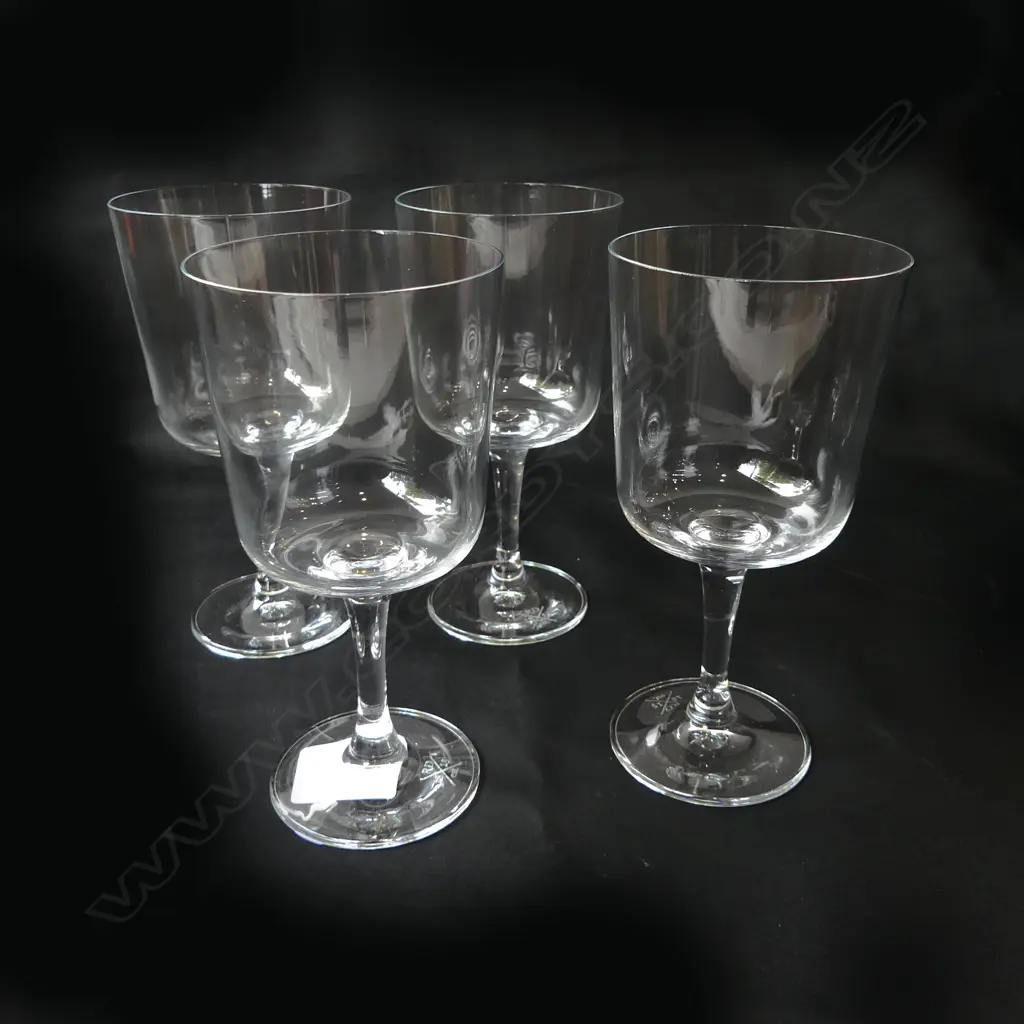 set 4 ROYAL DOULTON '1815' WINE GLASSES new in box Image 1++