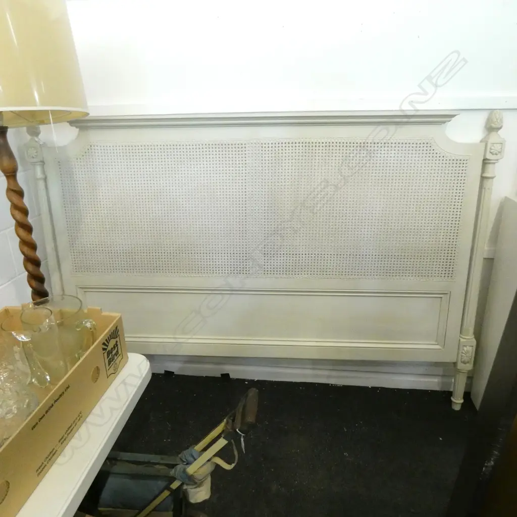 FRENCH STYLE WHITE PAINTED CANED HEAD BOARD H.1330mm W.1940mm KING SIZE EX AMBIANCE STORE Image 1++