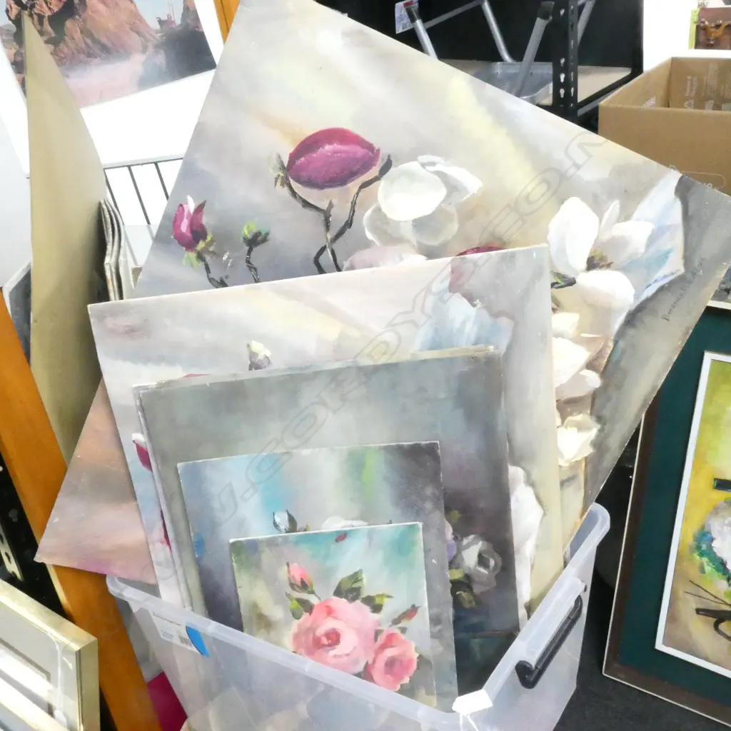 FLORENCE LUXFORD UNFRAMED FLORAL STILL LIFES, OIL ON BOARD Image 1++