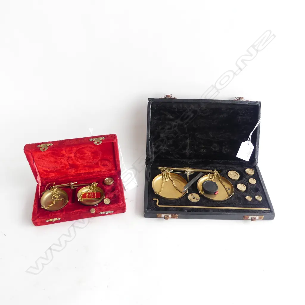 2 CASED SETS OF GOLD SCALES L200 & 150MM Image 1++