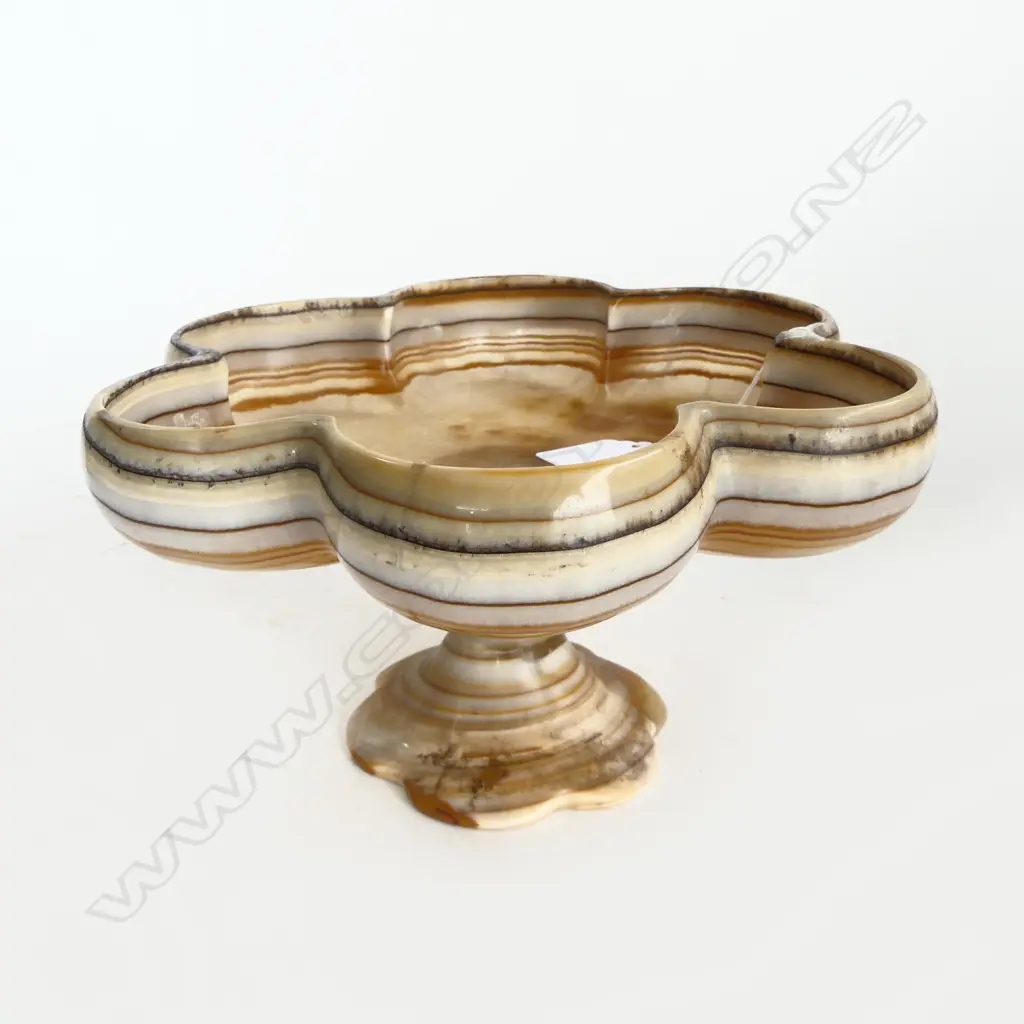 VINTAGE CARVED ALABASTER LOBED PEDESTAL BOWL Dia.245mm Image 1++