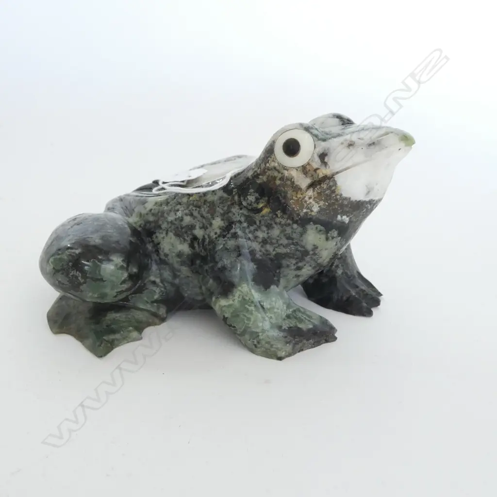 CARVED MARBLE FROG H.110mm Image 1++