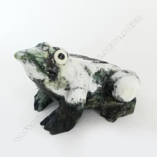 CARVED MARBLE FROG H.110mm