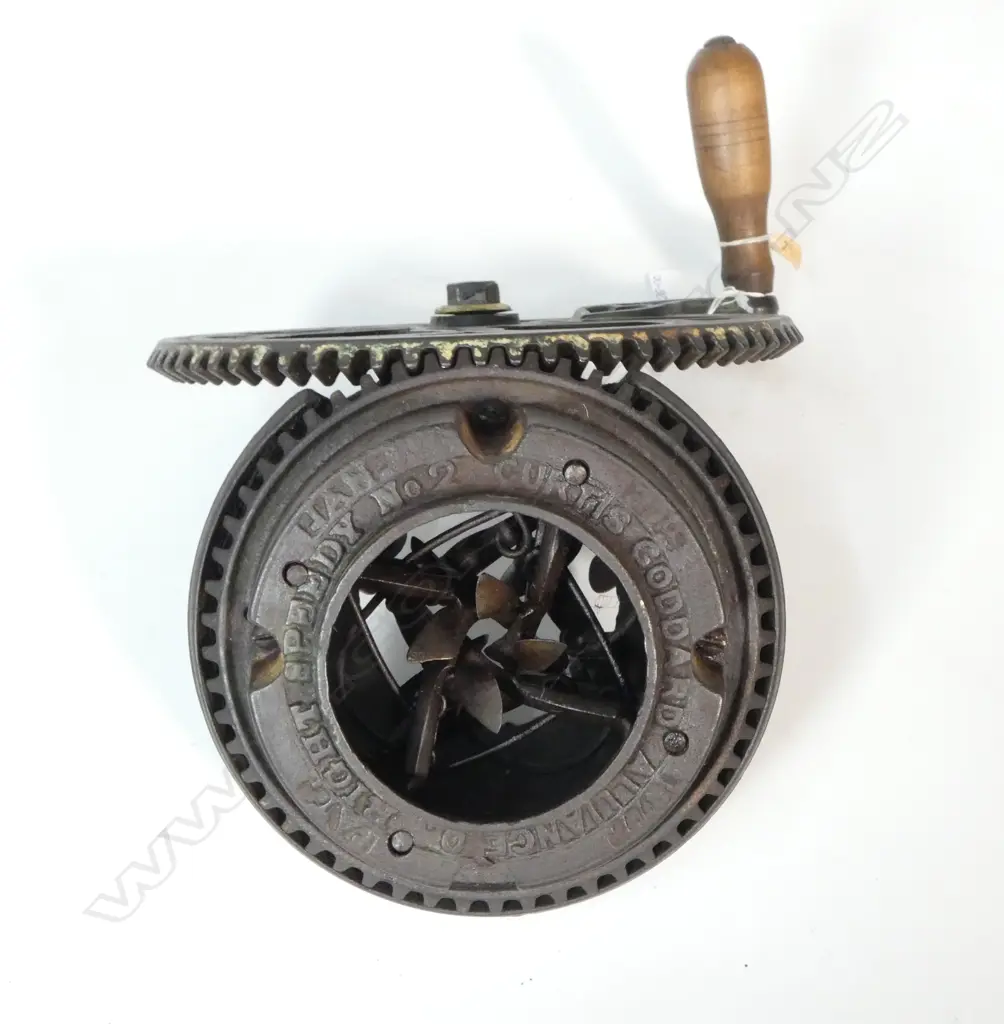 (2968) ANTIQUE 1877 CAST IRON GODDARD TABLETOP CORN SHUCKER H.250mm Image 1++