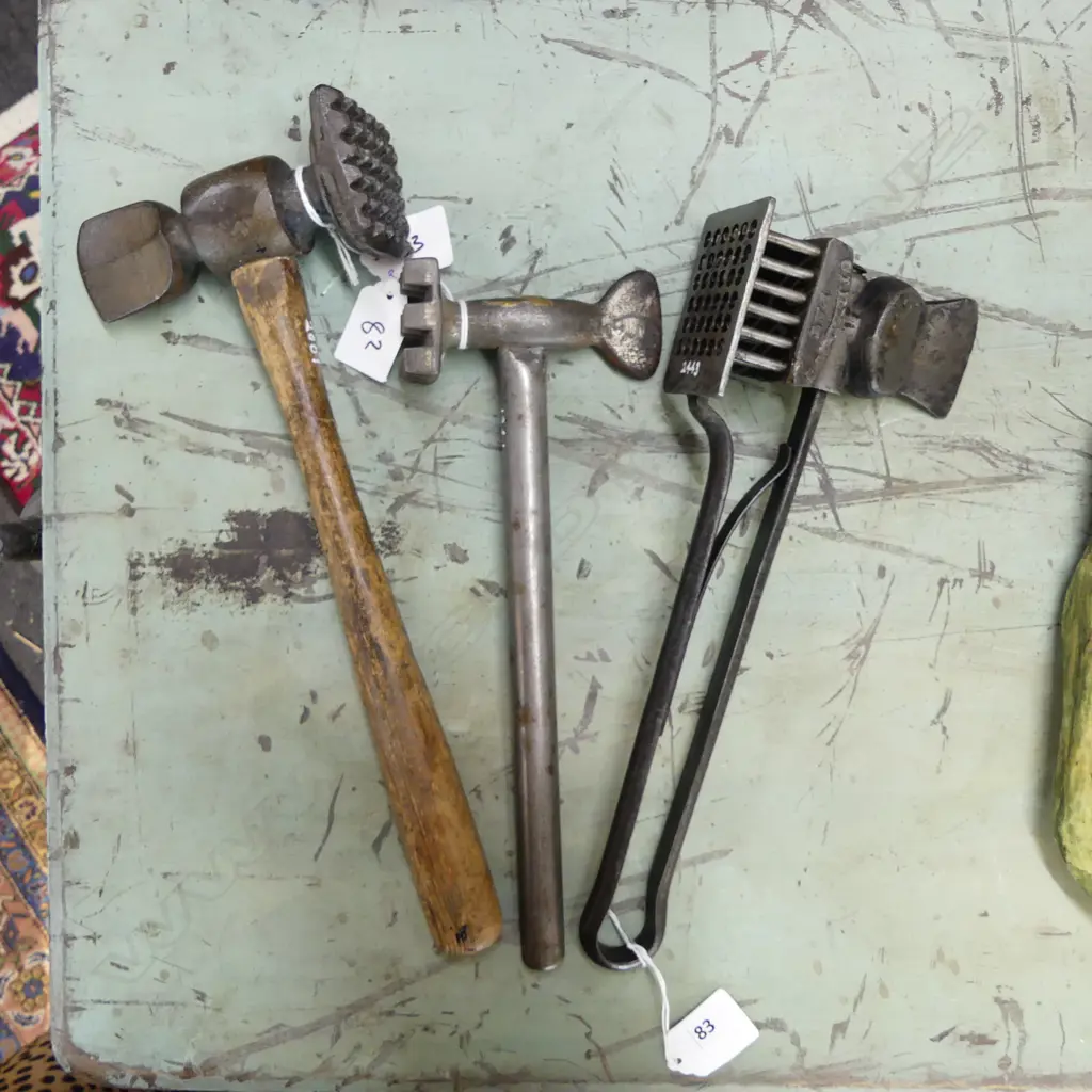 (2443/1341/2001) 3 OLD MEAT TENDERIZERS L.310mm Image 1++