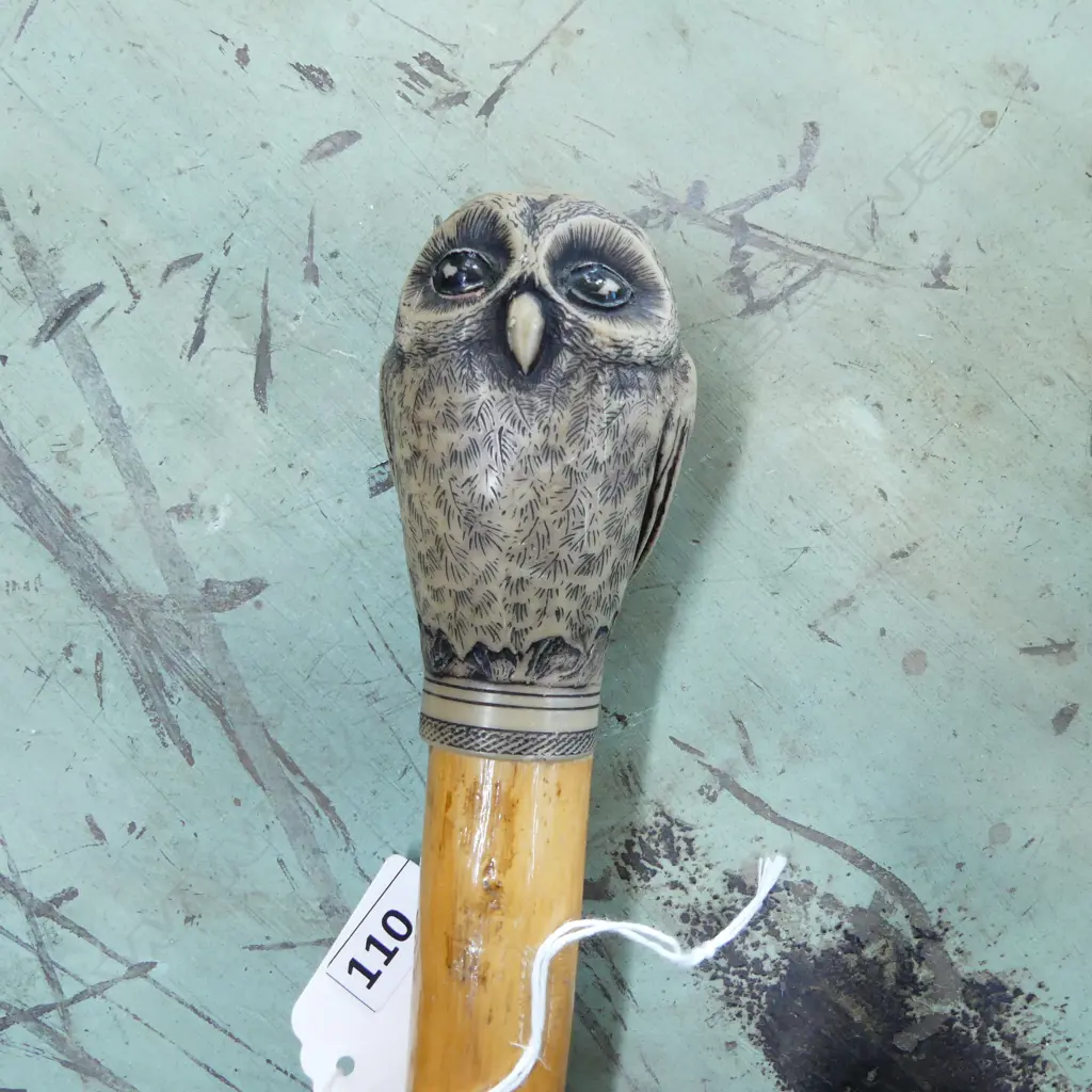 RESIN OWL HANDLE WALKING STICK Image 1++