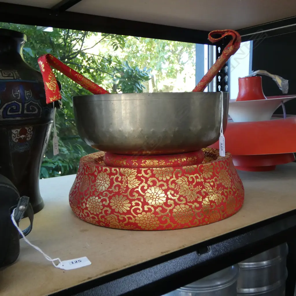 Large unusual singing bowl; Brocade stand Dia.280mm Image 1++