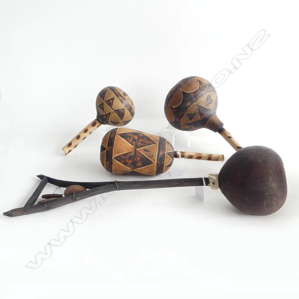 4 AFRICAN GOURD MUSICAL INSTRUMENTS  Image 1++