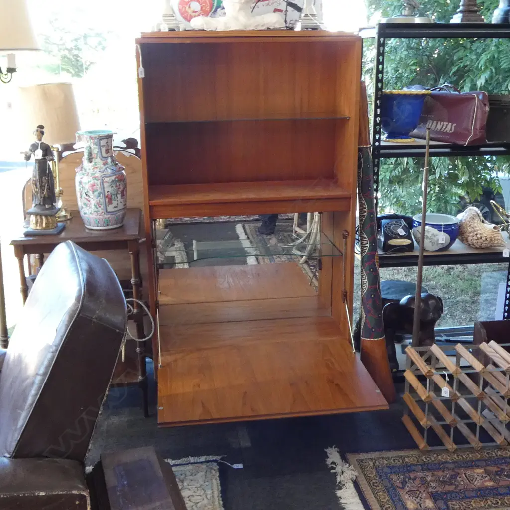 G PLAN RETRO / MID CENTURY CABINET 810x280x1450mm Image 1++