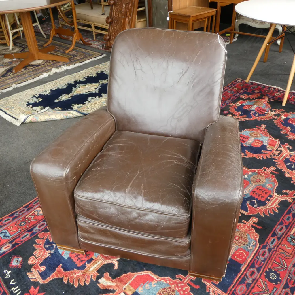 ART DECO LEATHER ARMCHAIR Image 1++