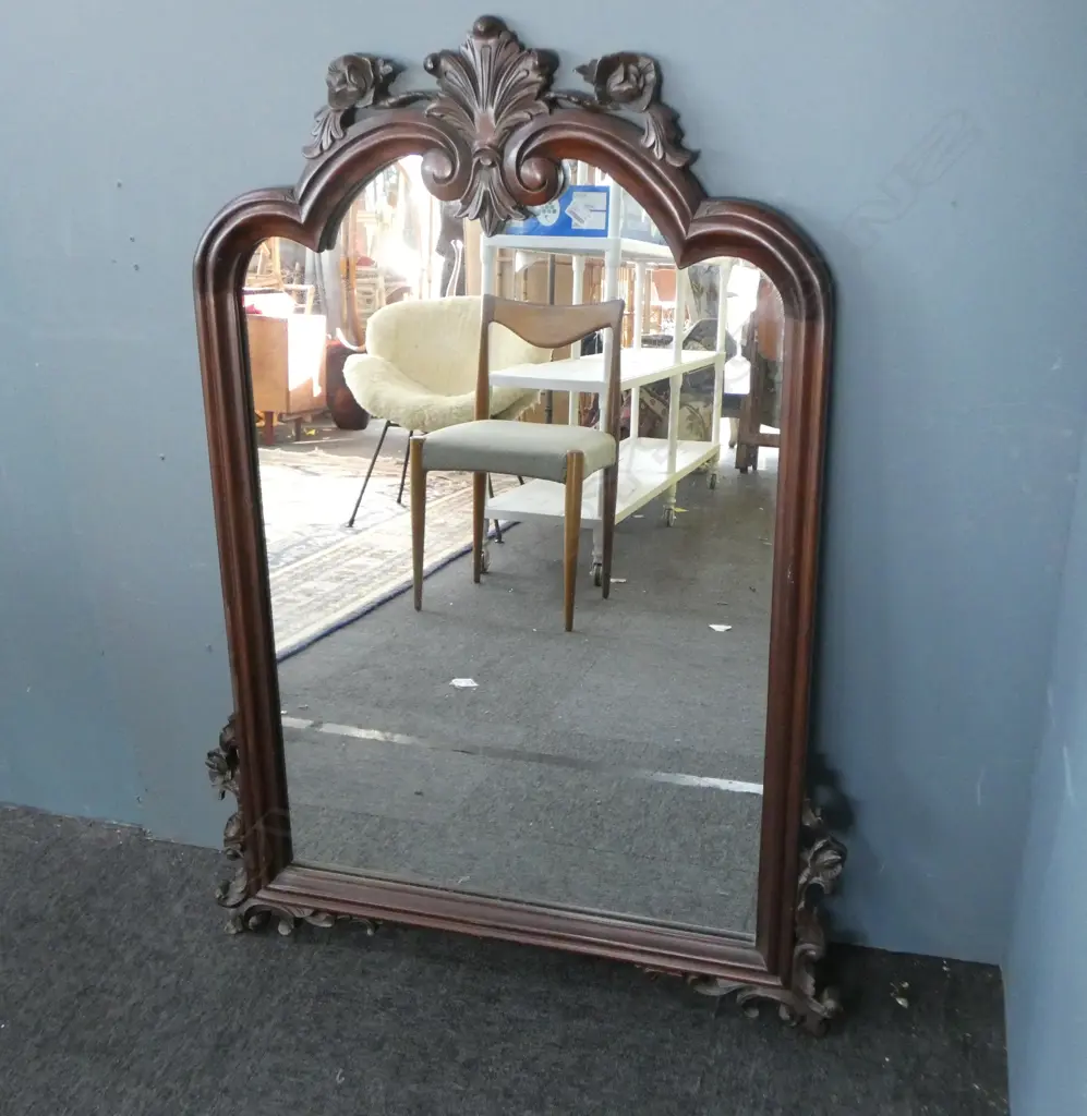 CARVED MAHOGANY FRAMED WALL MIRROR H1050 W770MM Image 1++