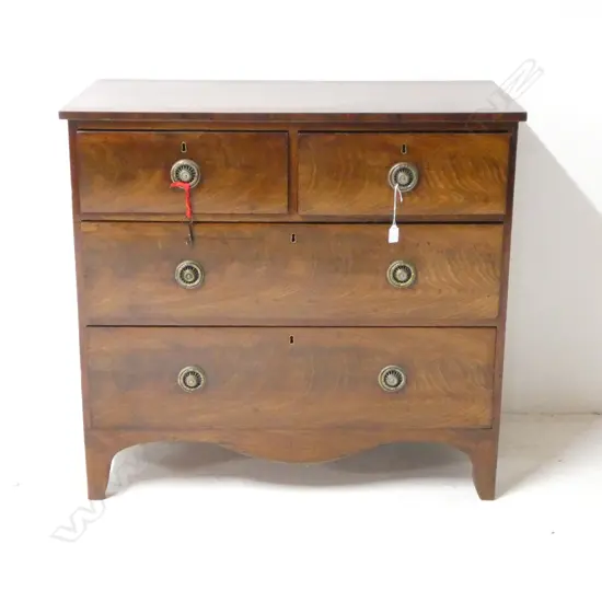 GEORGIAN MAHOGANY 4 DRAWER CHEST OF DRAWERS H840 L910MM