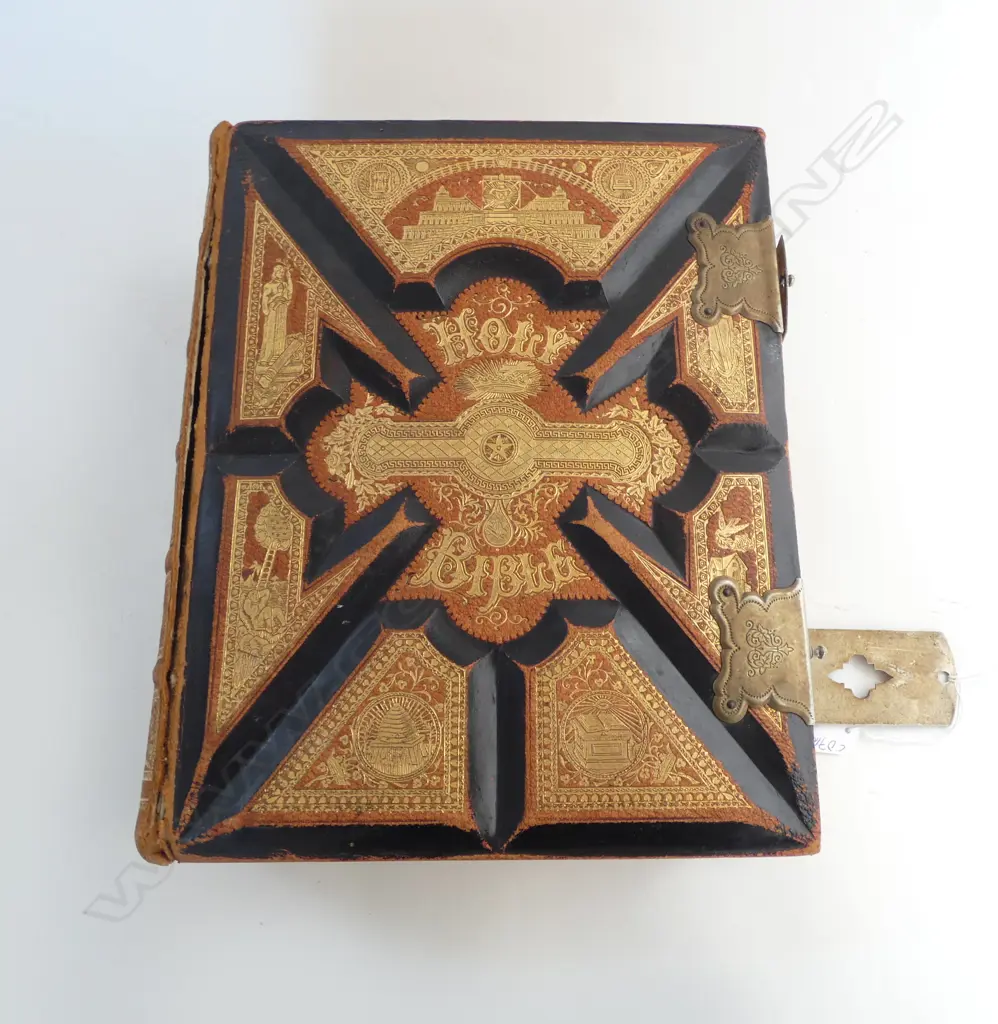 LATE 19thC DECORATIVE LEATHER & GILT BOUND 'PICTORIAL FAMILY BIBLE' spine slightly apart 320 x 270mm Image 1++