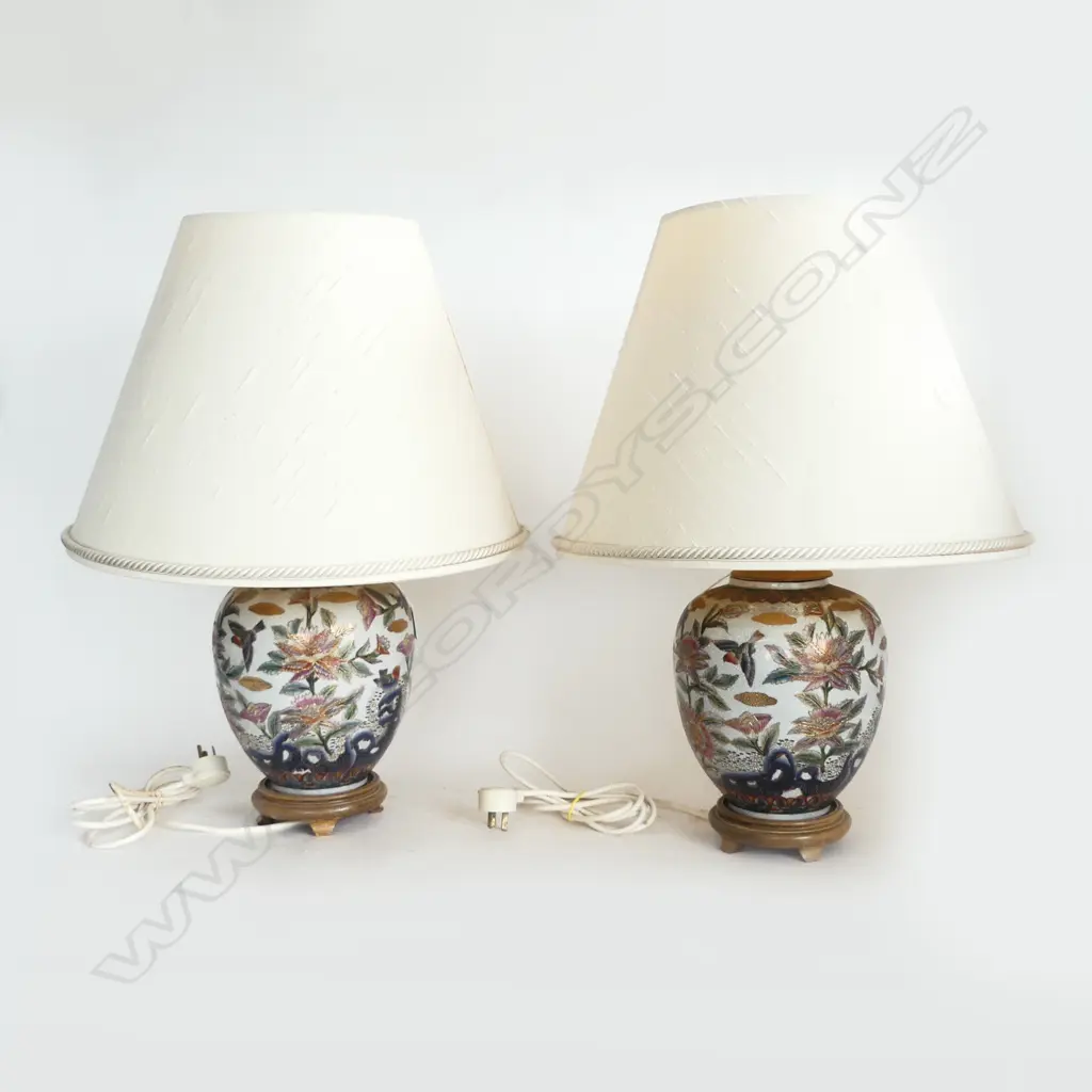 PR SATSUMA TABLE LAMPS Image 1++