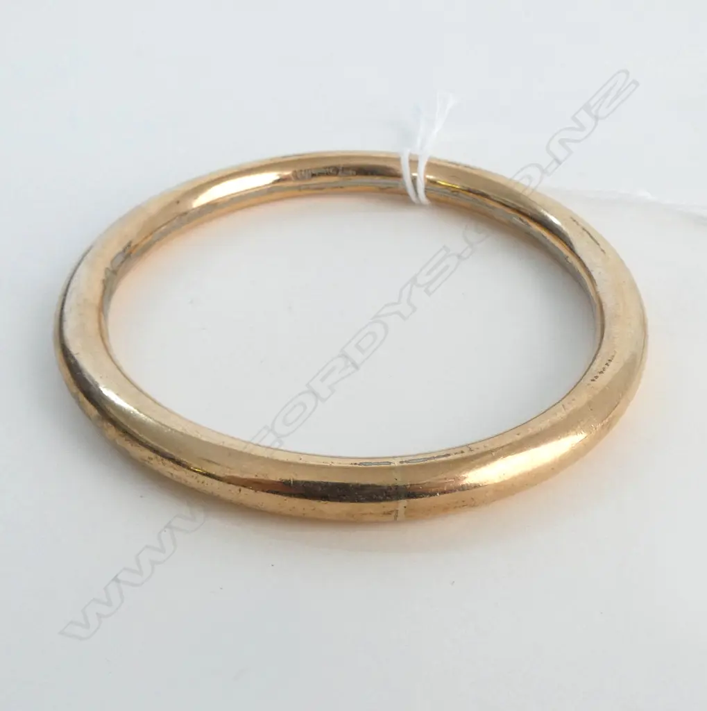 9ct GOLD SILVER LINED BANGLE circular section  Image 1++