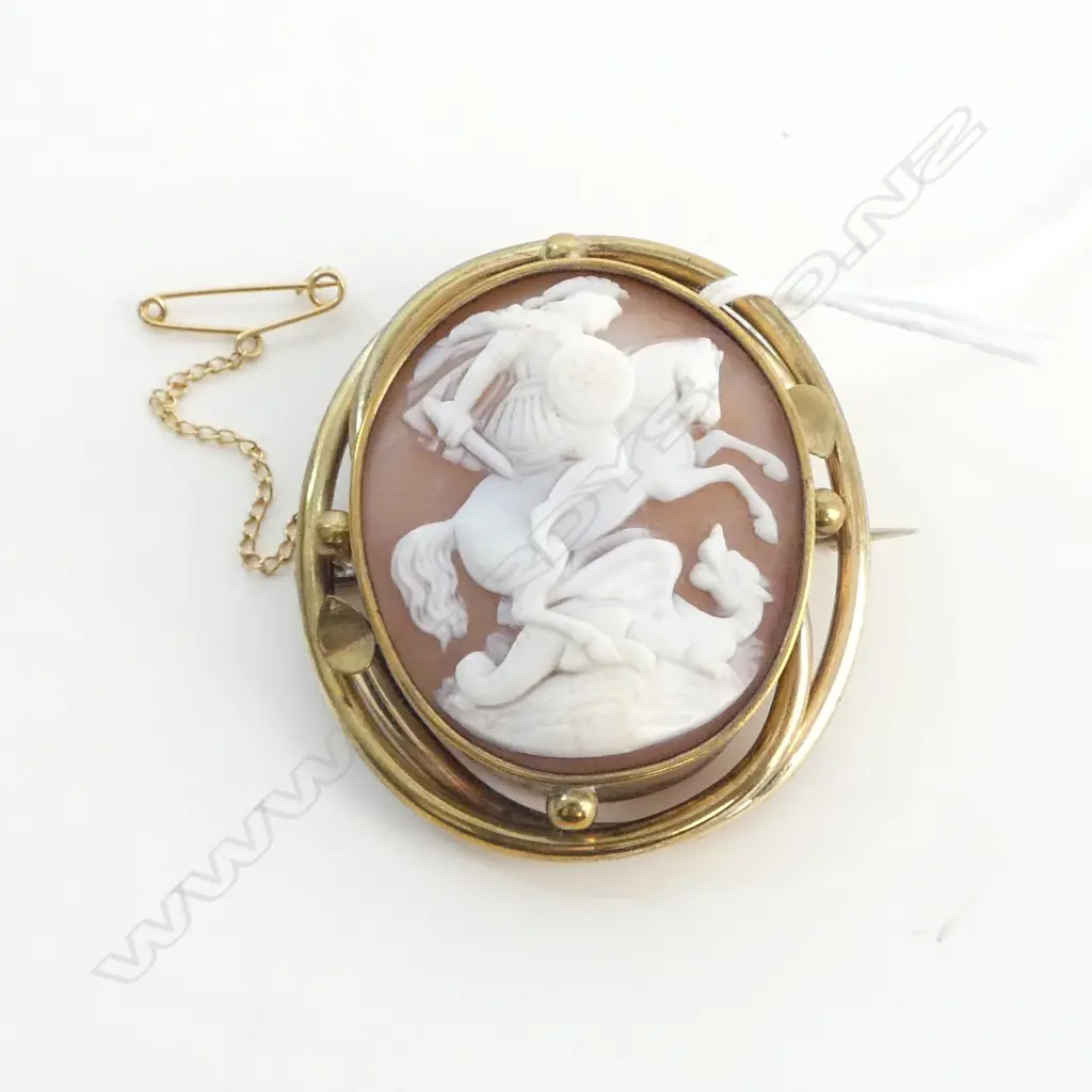 19thC ROLLED GOLD CAMEO LGE. St. George & the Dragon Image 1++