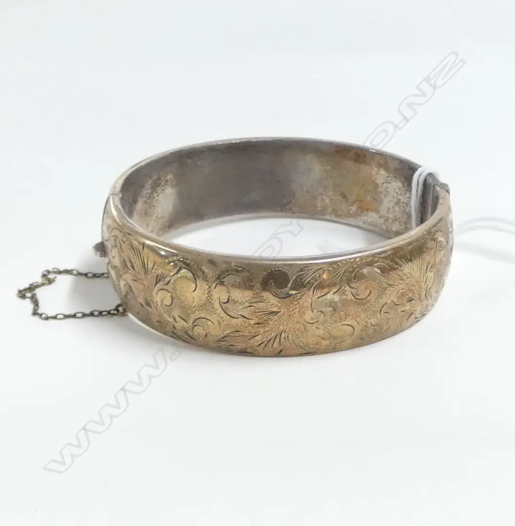 9ct 1/5 plated ON SILVER ENGRAVED HINGED BANGLE by H & S Image 1++