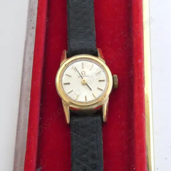LADIES VINTAGE OMEGA GP WRISTWATCH + box w guarantee & 1966 receipt