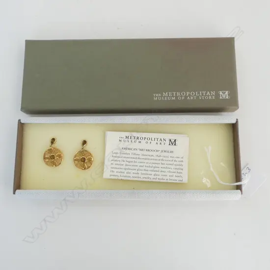 GOLD PLATED TIFFANY EARRINGS FROM MOMA